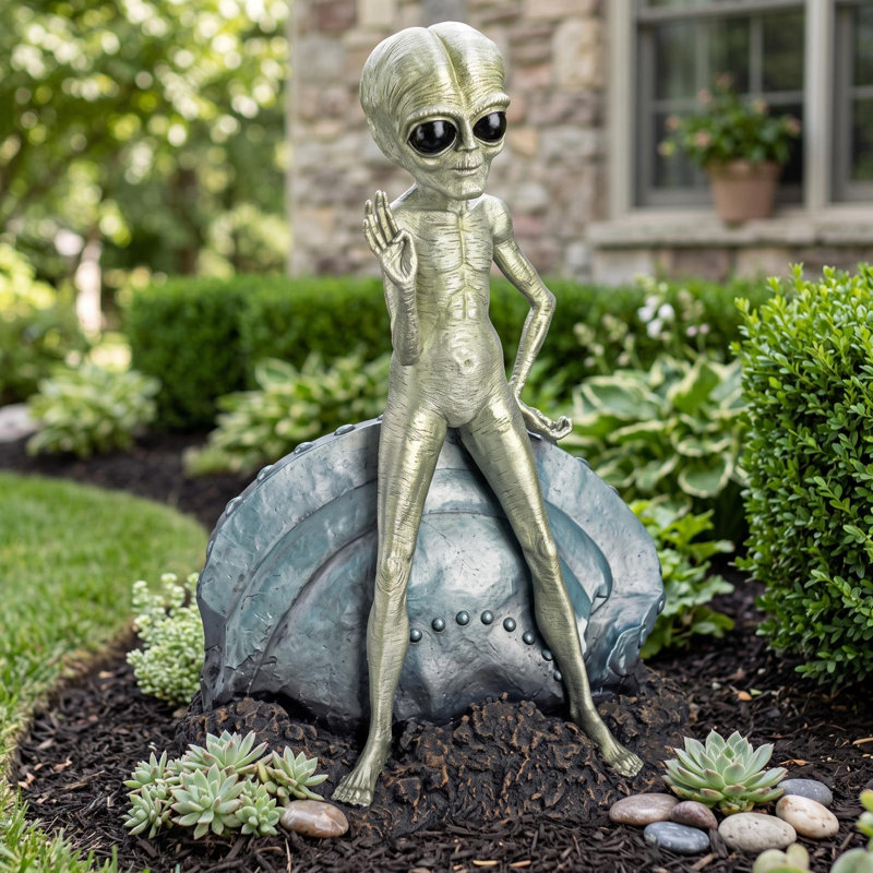 Design Toscano Roswell The Alien Statue & Reviews | Wayfair
